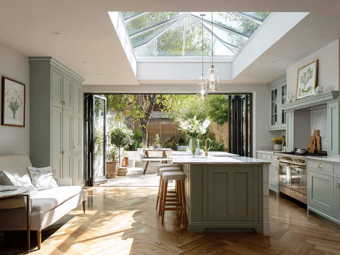 Light colour open plan concept room